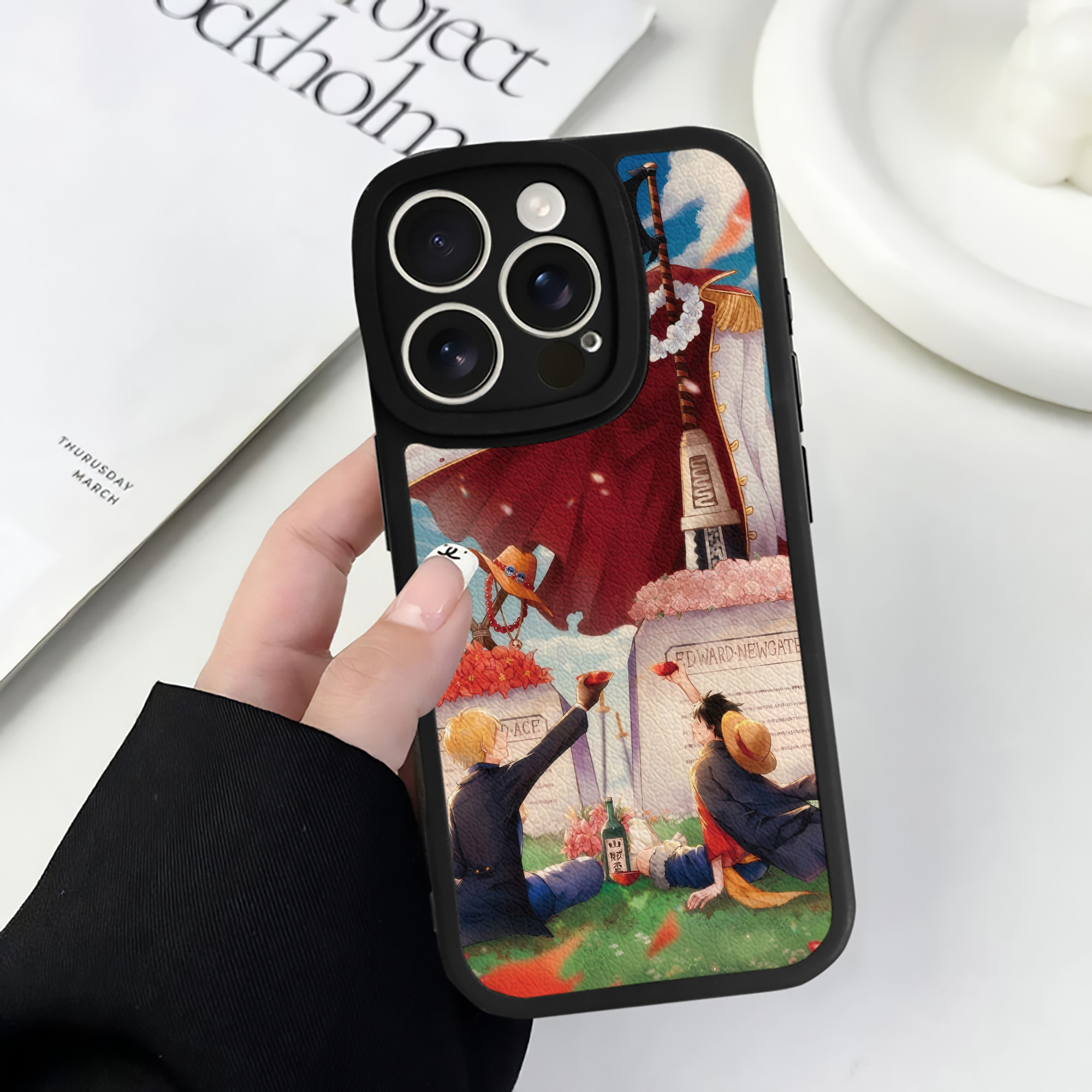 （画像用） ワンピース ONE PIECE 【iPhone 16シリーズ対応】シリコンスマホケース（レザー調） 材質：シリコン